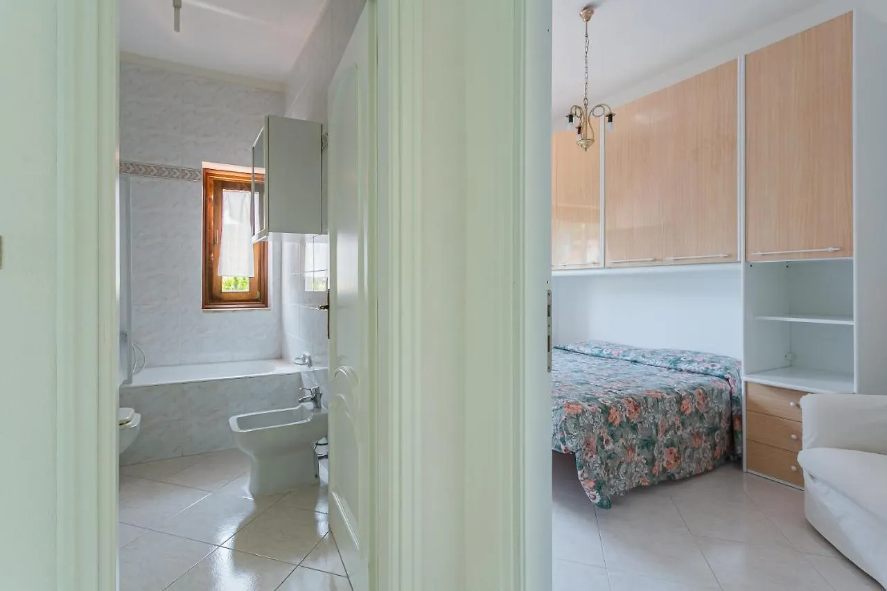 B&B Ville Giapponesi Con Piscina E Spiaggia Privata Giovinazzo Homestay