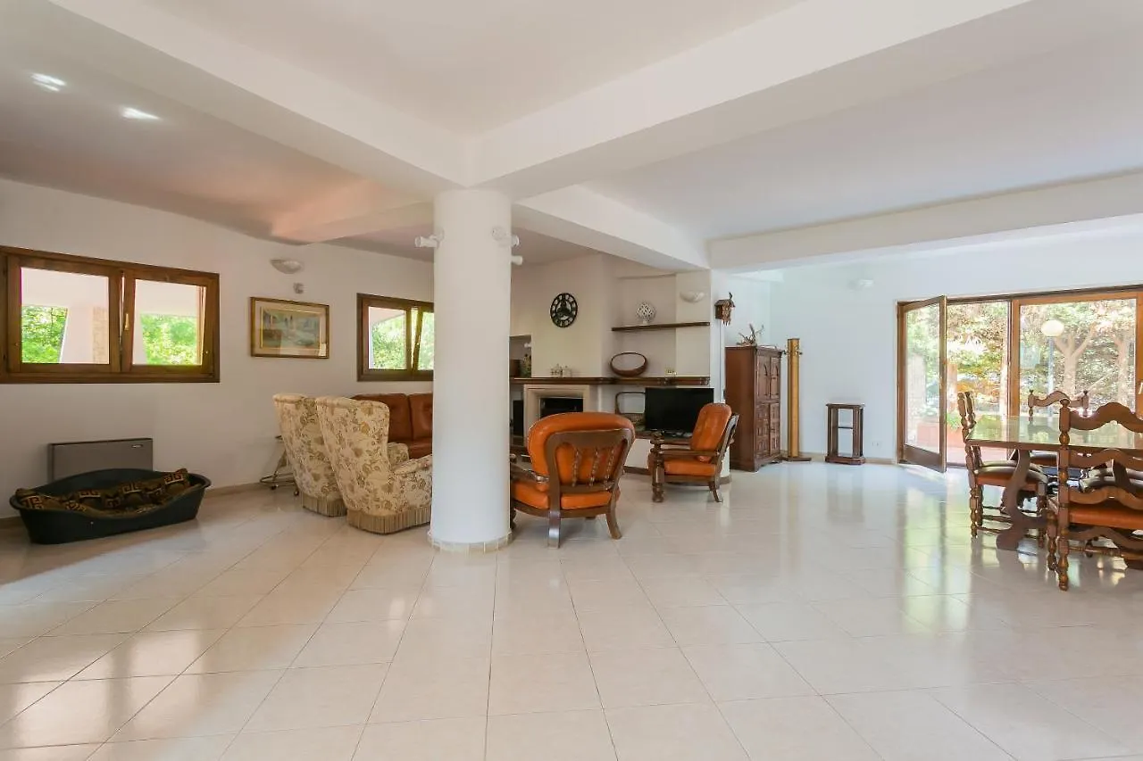 B&B Ville Giapponesi Con Piscina E Spiaggia Privata Giovinazzo 0*,