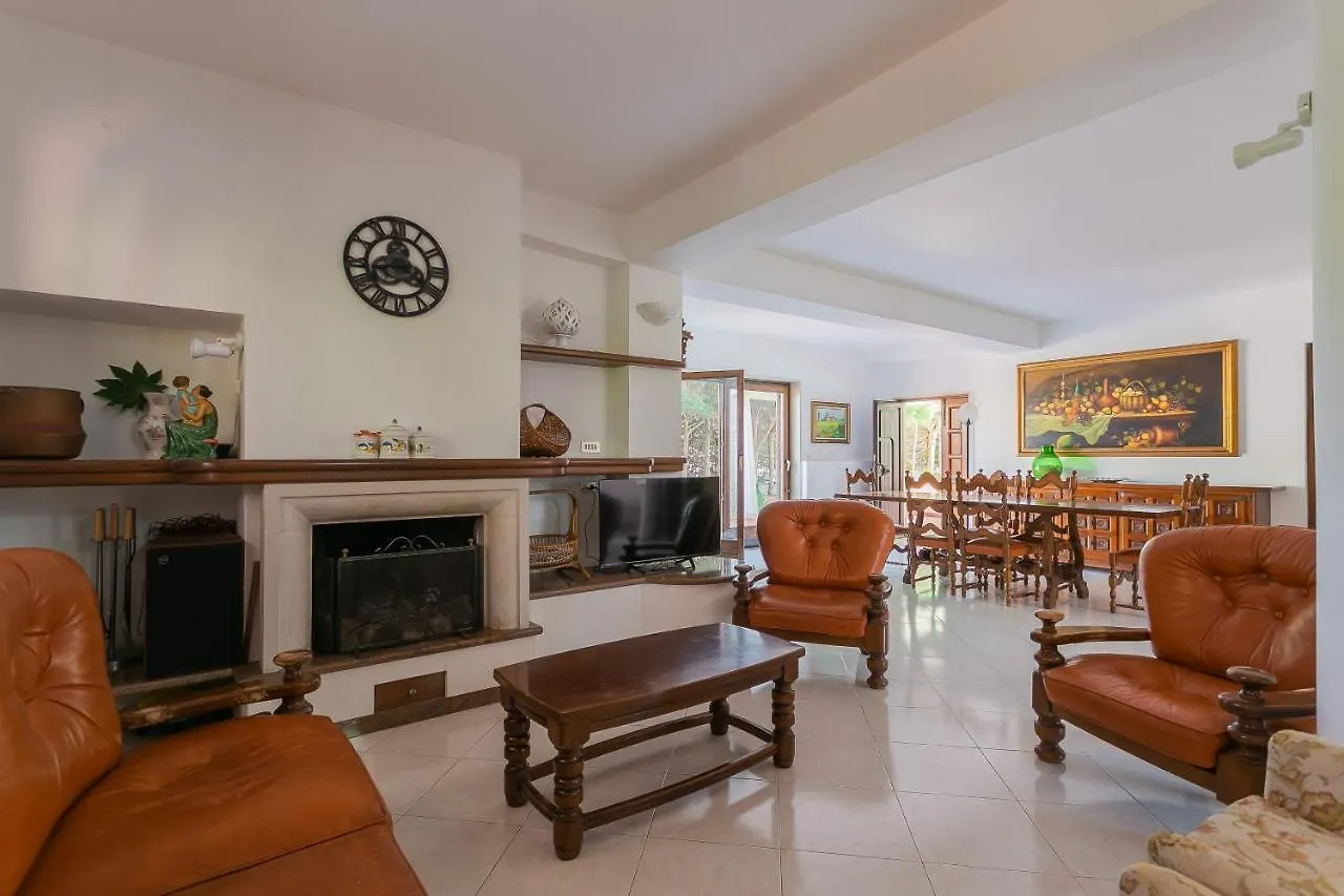 Homestay B&B Ville Giapponesi Con Piscina E Spiaggia Privata Giovinazzo Italy